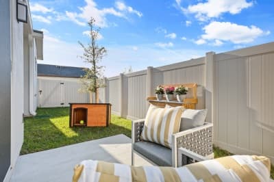 Avilla Exterior - Private Backyard